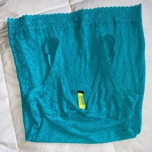 Victoria’s Secret ‘The Lacie’ Slip Dress Medium